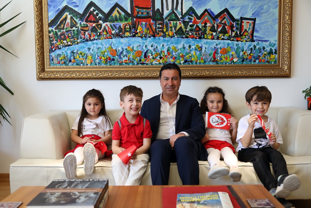 Başkan Aras’tan 23 Nisan Mesajı