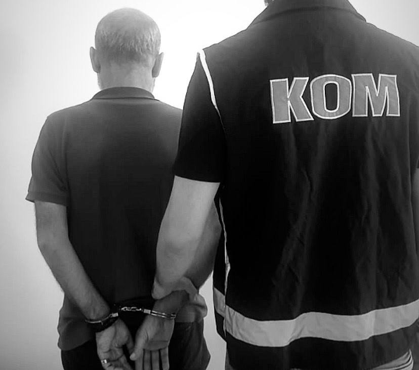 Adli Kontrolle Salıverildiler
