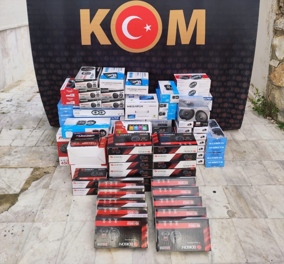 Gümrük kaçakçılığı operasyonu