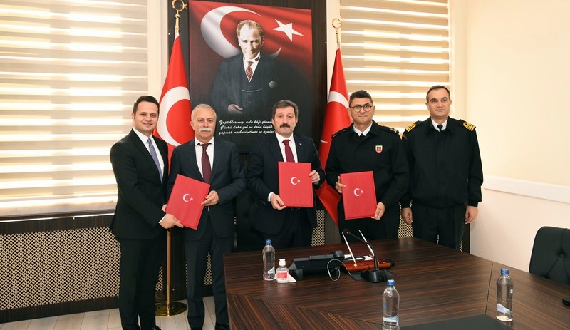 Gönüllü Okul Trafik Görevlileri İş Başında Olacak