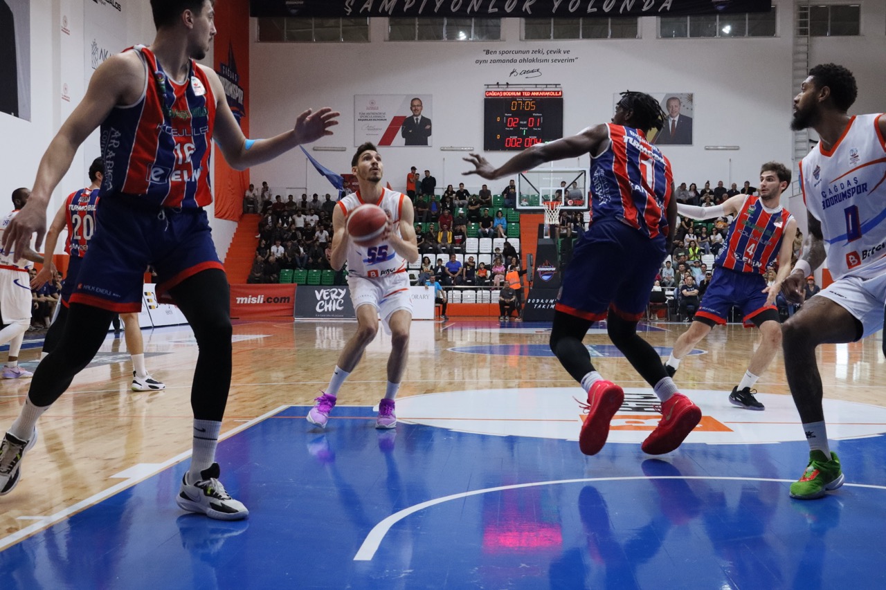 Bodrumun Takımı Yine Galip