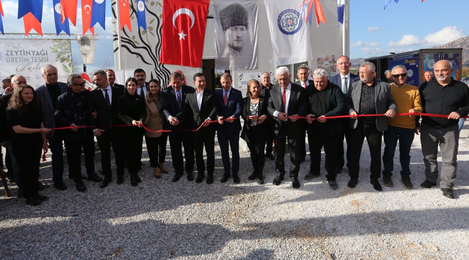 Zeytinyağı Üretim Tesisi Açıldı