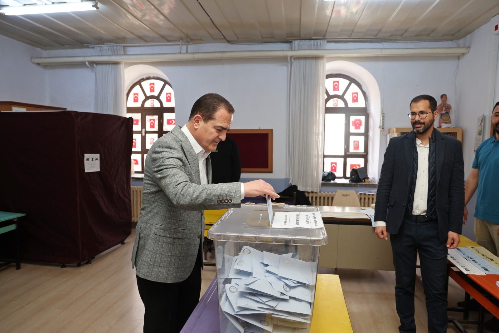 Vali Akbıyık Oyunu Kullandı