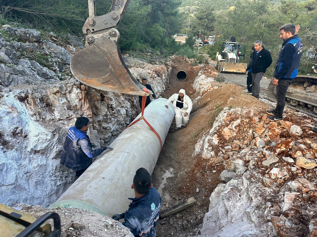 Bodrum’da Yine DSİ Hattı Patladı