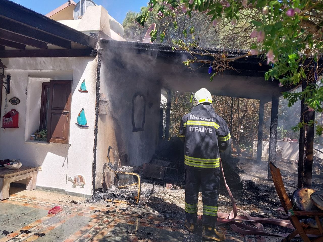Bodrum'da Ev Yangını