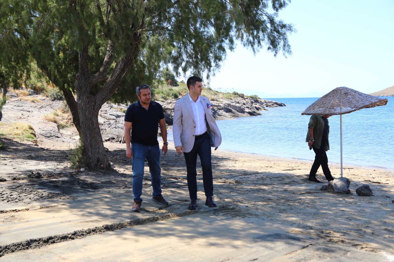 Belediyeden Plajlarda Temizlik ve Düzenleme Çalışması