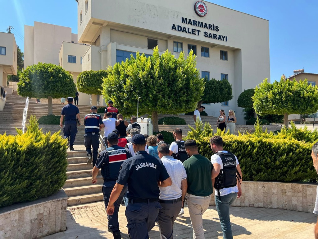 12 İnsan Taciri Tutuklandı