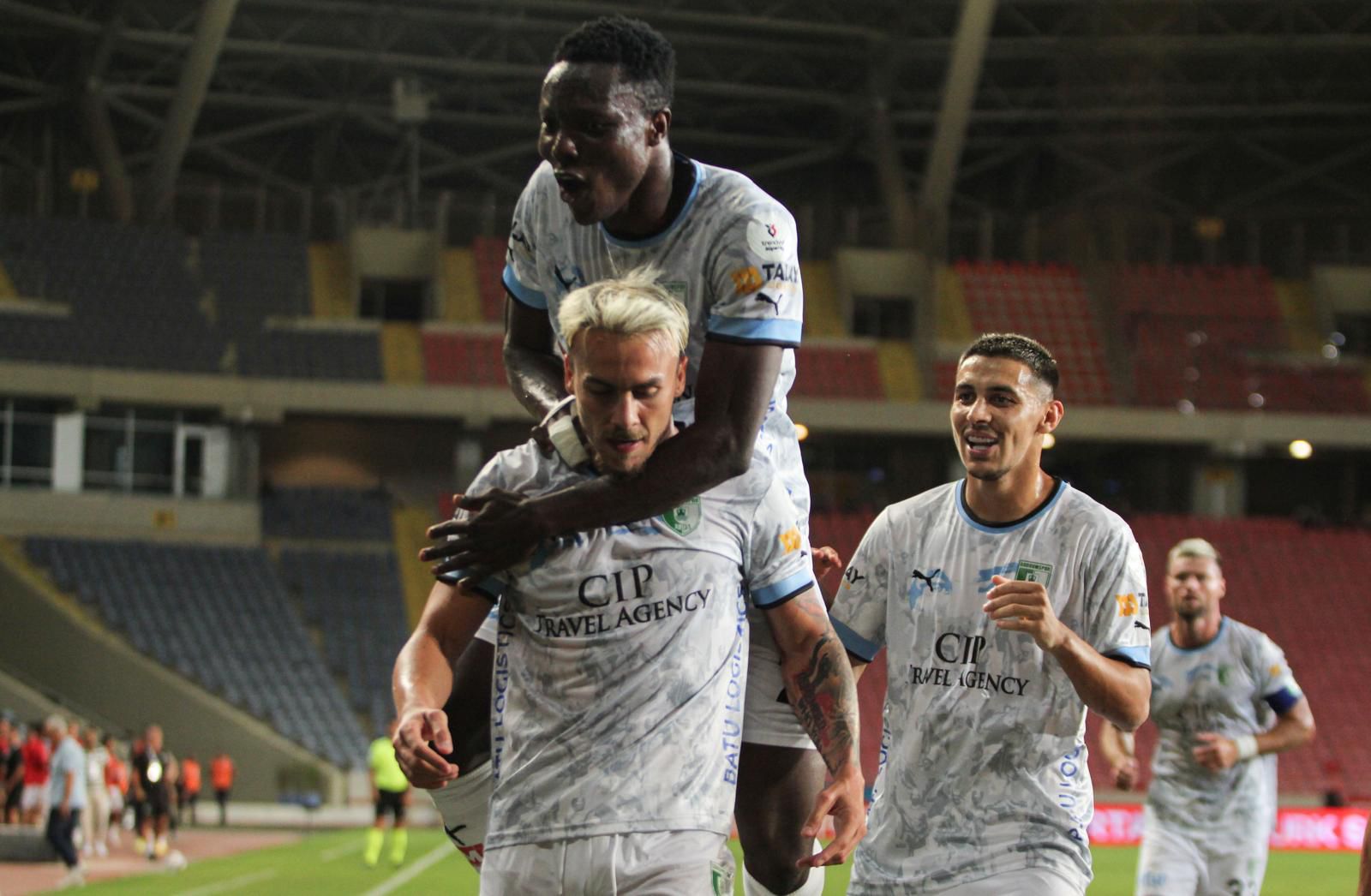 Sipay Bodrum FK evine 3 puanla dönüyor