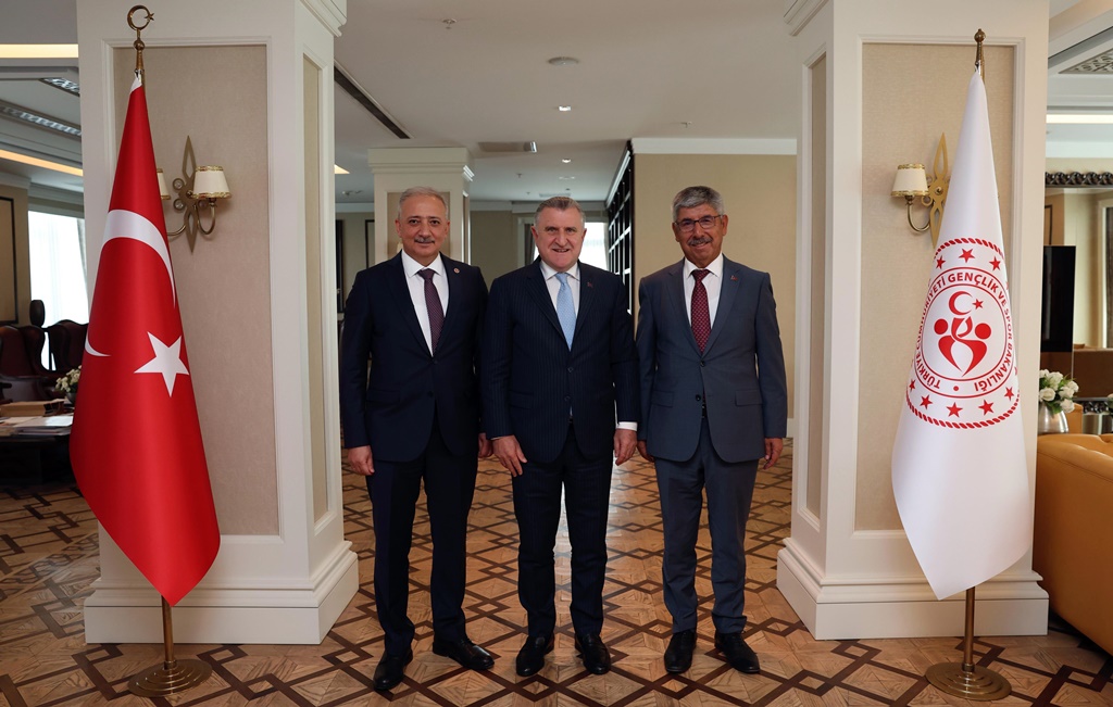 Gençlik ve Spor Bakanına Ziyharet