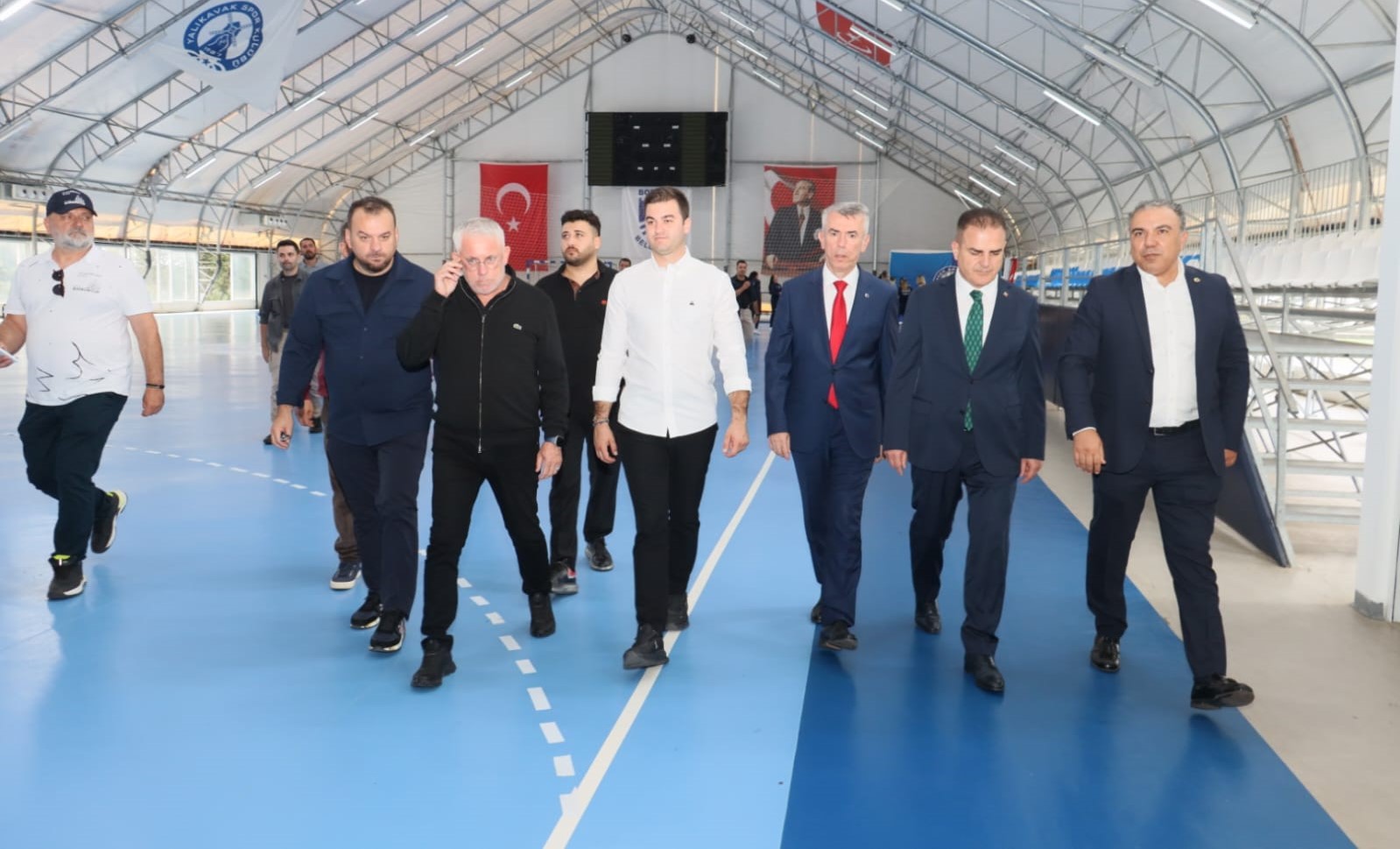 Vali Akbıyık’tan Yalıkavakspor’a Ziyaret
