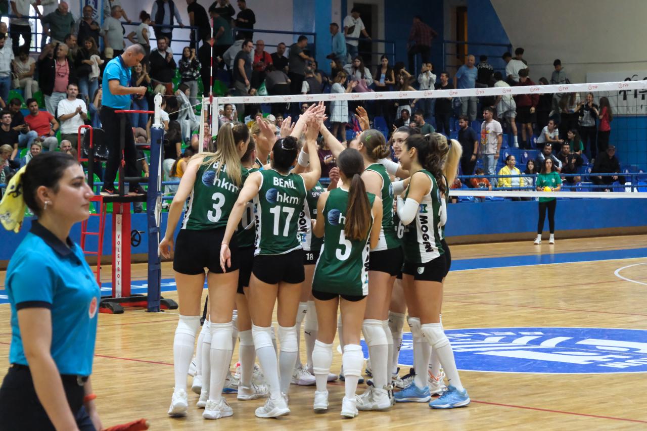 İnciler Vakıfbank'a Set Vermedi
