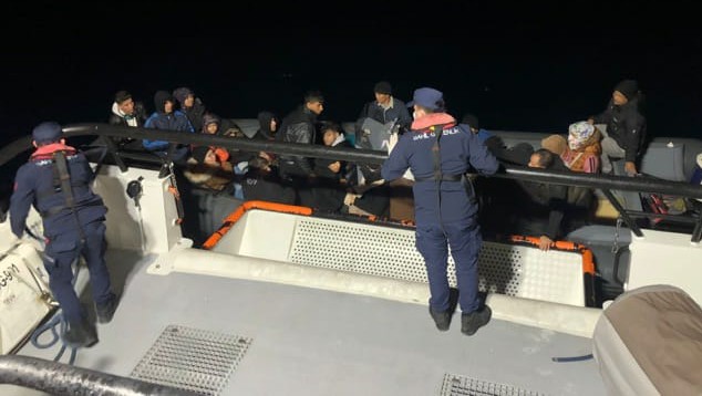 23 Göçmen Kurtarıldı