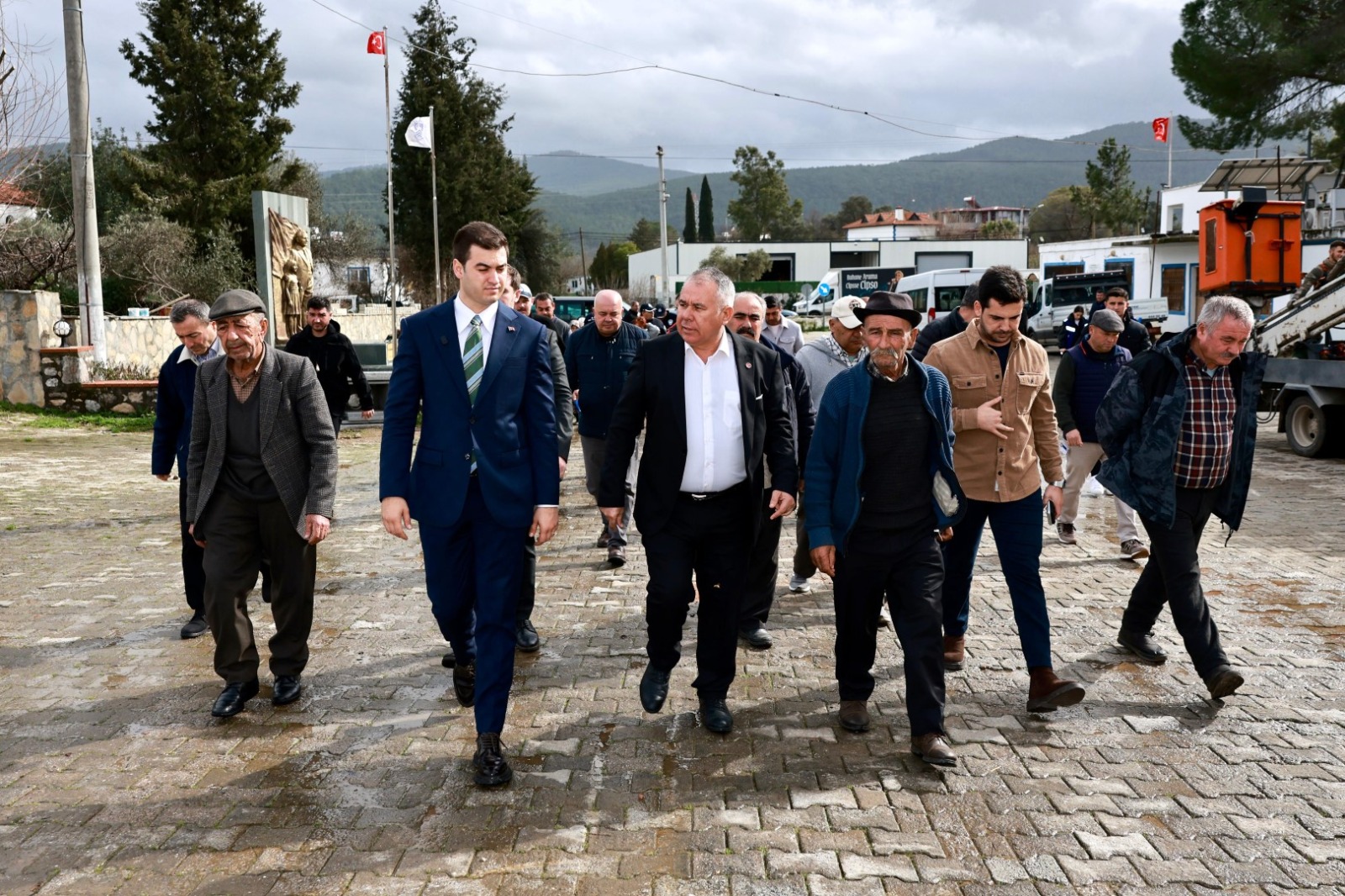 Başkan Mandalinci’den Pınarlıbelen ve Gökpınar’a Saha Ziyareti
